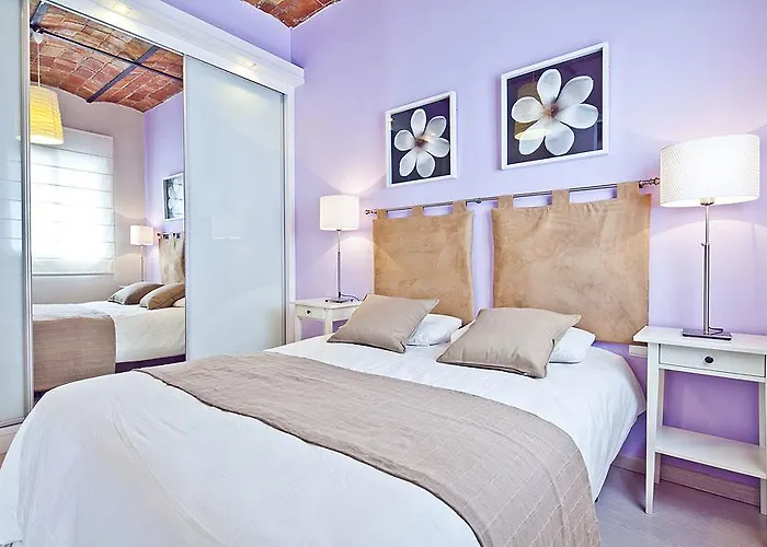 Apartment Atico Montserrat